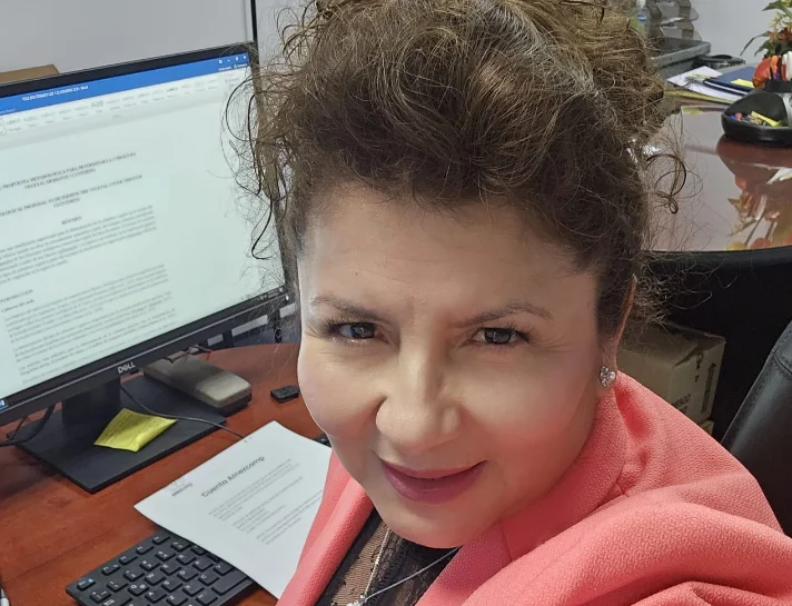 DRA. ANTONIA MACEDO CRUZ